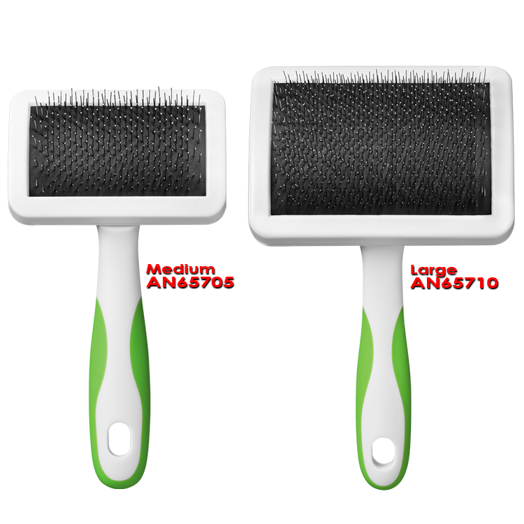 Andis Firm Slicker Brush