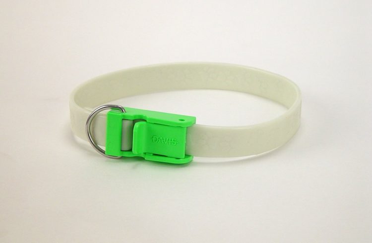 Davis FurEver Brite Glow in The Dark Pet Safety Collar